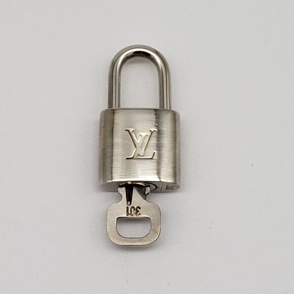 Louis Vuitton Silver Plated Padlock - Picture 2 of 7